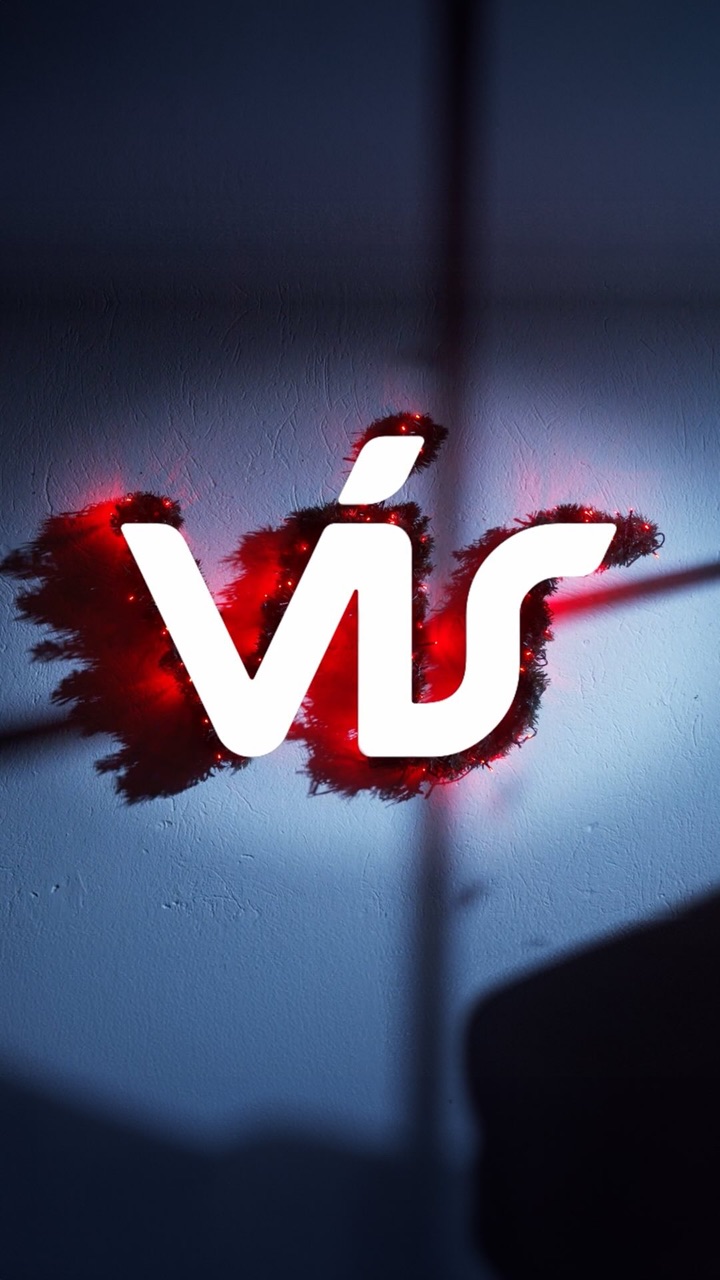 Vís